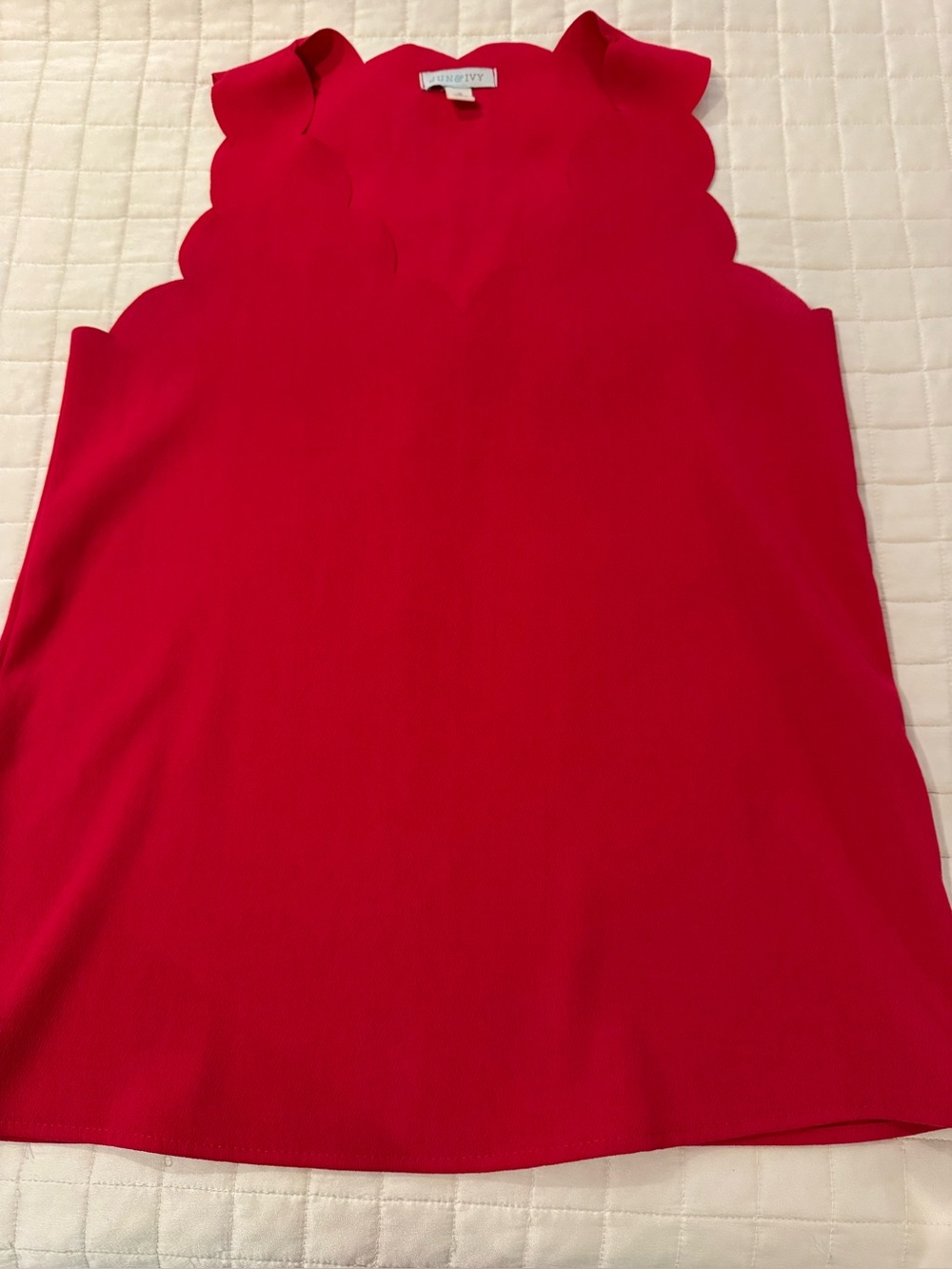 Scalloped Sleeveless Shell - Hot Pink
